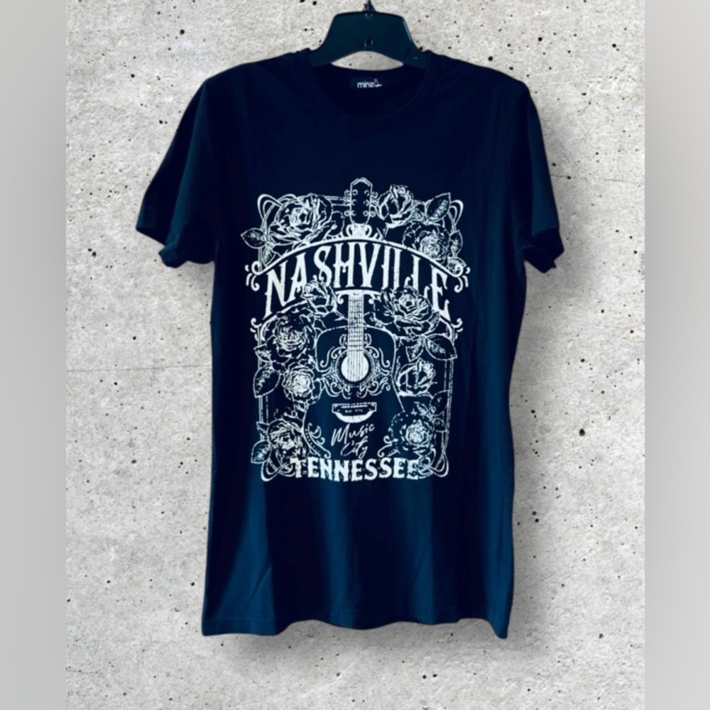 NWOT Nashville Music City Graphic Tee Shirt